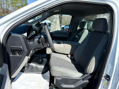 Used 2017 Ford F150 XL w/ Equipment Group 101A Mid image 11