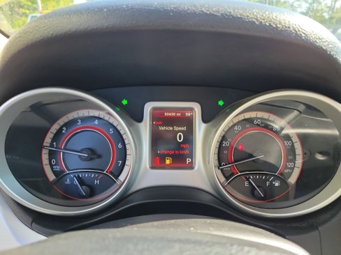 Used 2017 Dodge Journey SXT w/ Comfort/Convenience Group image 24