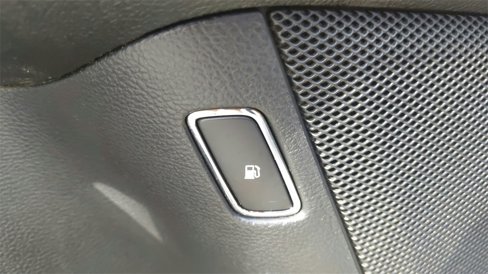 Used 2019 Ford Fusion SE image 18