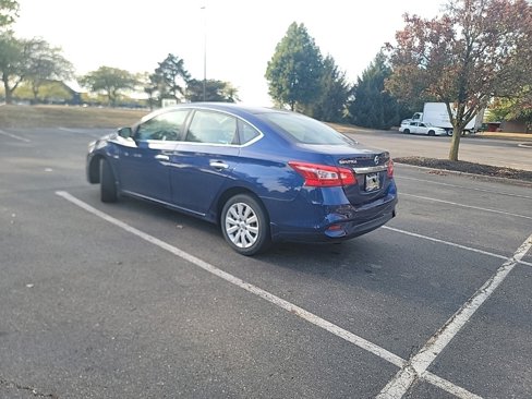 Used 2017 Nissan Sentra S image 10