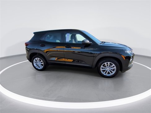 Used 2023 Chevrolet TrailBlazer LS image 9