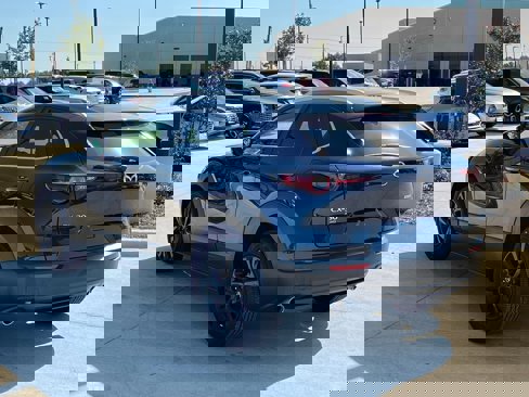 Used 2024 MAZDA CX-30 AWD 2.5 S w/ Select Sport Pkg image 10
