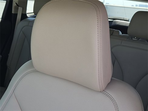 Certified 2022 Lincoln Nautilus FWD w/ Premium Package image 15