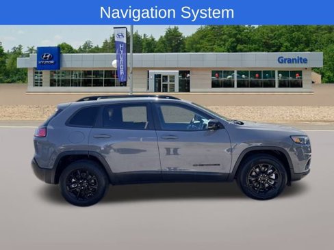 Used 2023 Jeep Cherokee Altitude Lux image 6