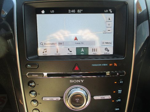 Used 2018 Ford Explorer Sport image 9