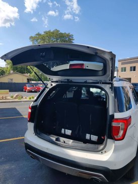Used 2016 Ford Explorer XLT image 8