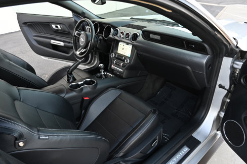 Used 2016 Ford Mustang GT Premium w/ GT Performance Package image 14