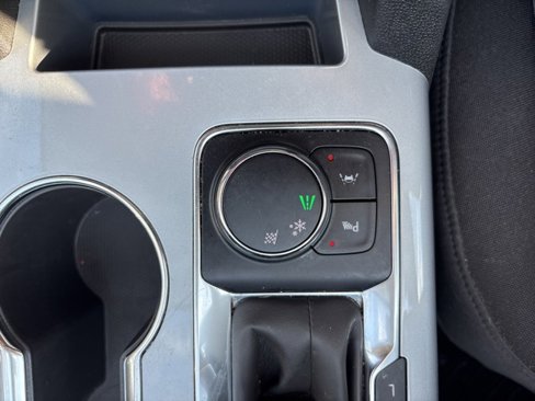 Used 2022 Chevrolet Blazer LT image 28