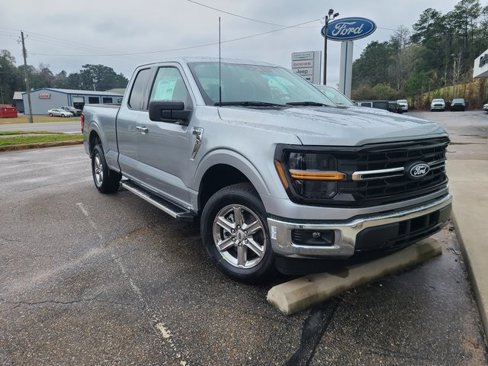 New 2025 Ford F150 XLT w/ Equipment Group 301A Standard image 2