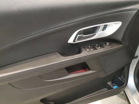 Used 2017 Chevrolet Equinox LS image 11
