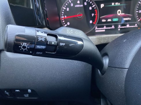 Used 2021 Kia Sorento EX image 29