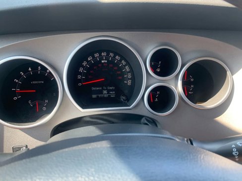 Used 2011 Toyota Tundra Limited image 29