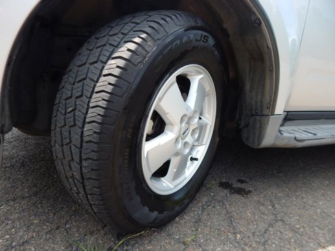 Used 2012 Ford Escape XLT image 19