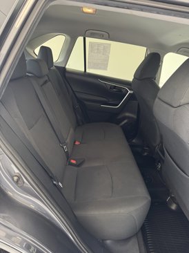 Used 2020 Toyota RAV4 LE image 20