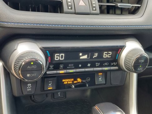 Used 2020 Toyota RAV4 XSE image 25