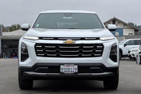 Used 2025 Chevrolet Equinox LT image 10