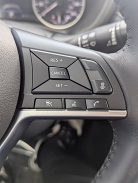 Used 2021 Nissan Sentra SV image 11
