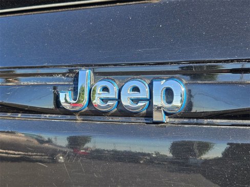 Used 2023 Jeep Grand Cherokee 4WD 4xe image 30