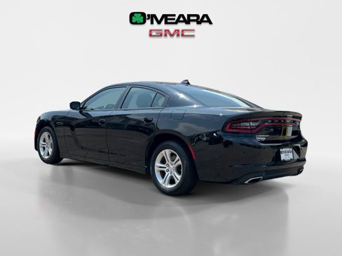 Used 2023 Dodge Charger SXT image 3