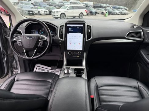 Used 2023 Ford Edge SEL image 15