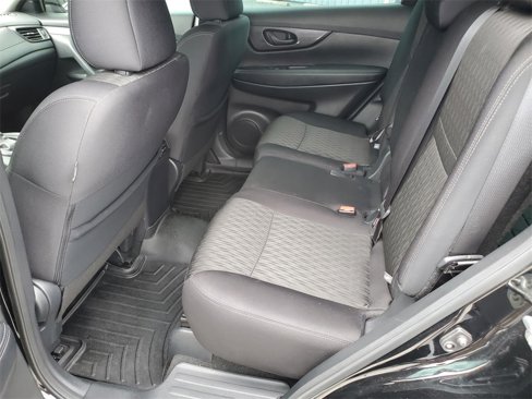 Certified 2020 Nissan Rogue S image 12