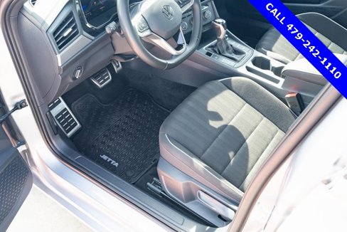 Certified 2023 Volkswagen Jetta Sport image 26
