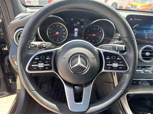 Used 2022 Mercedes-Benz GLC 300 image 16