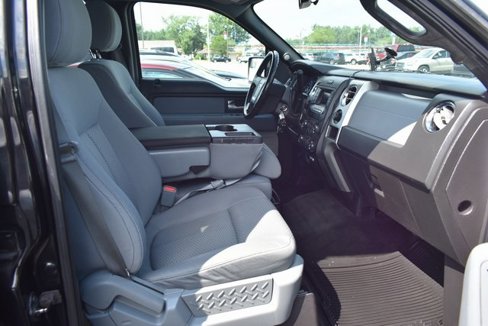 Used 2013 Ford F150 XLT w/ XTR Pkg image 27