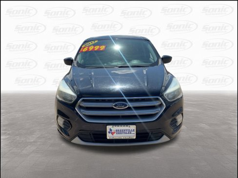 Used 2017 Ford Escape SE image 6