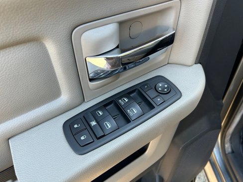 Used 2011 RAM 1500 Classic SLT w/ Protection Group image 23