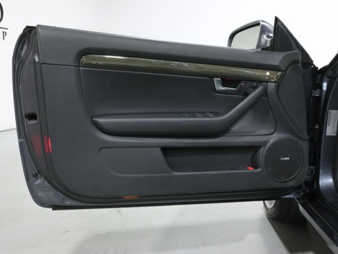 Used 2006 Audi S4 Cabriolet image 37