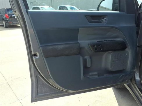 Used 2022 Ford Maverick XL image 17