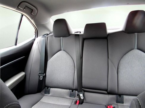 Used 2023 Toyota Camry LE image 7