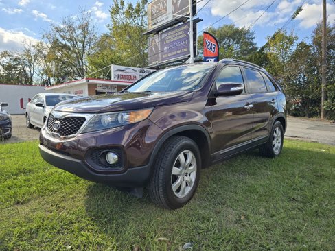 Used 2013 Kia Sorento LX w/ Convenience Pkg image 1