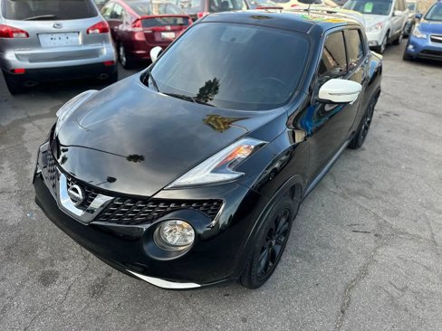 Used 2017 Nissan Juke SV image 9