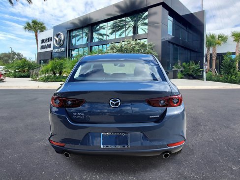 Used 2023 MAZDA MAZDA3 s image 4