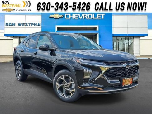 New 2025 Chevrolet Trax LT w/ LPO, Blackout Package image 1