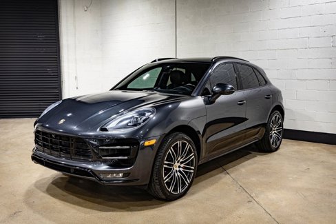 Used 2017 Porsche Macan Turbo image 5