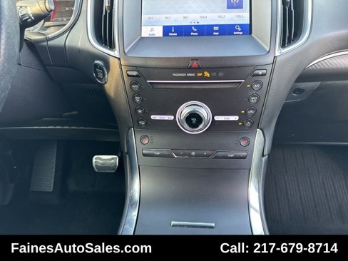 Used 2019 Ford Edge ST image 76