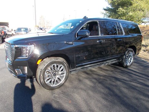 Certified 2023 GMC Yukon XL Denali Ultimate image 7