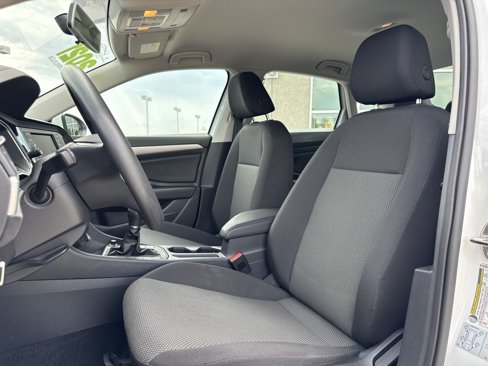 Used 2021 Volkswagen Jetta S w/ Driver Assistance Package image 13