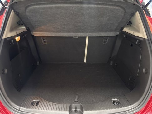Used 2019 Buick Encore Essence image 19