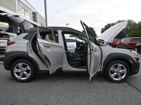 Used 2023 Hyundai Kona SEL w/ Cargo Package image 13