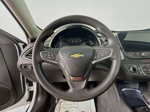 Used 2024 Chevrolet Malibu LT image 11