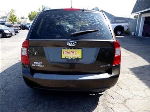 Used 2009 Kia Rondo LX image 7