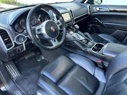 Used 2014 Porsche Cayenne image 10