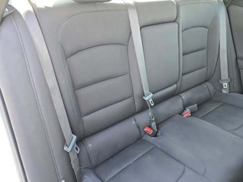 Used 2022 Chevrolet Malibu LT image 13