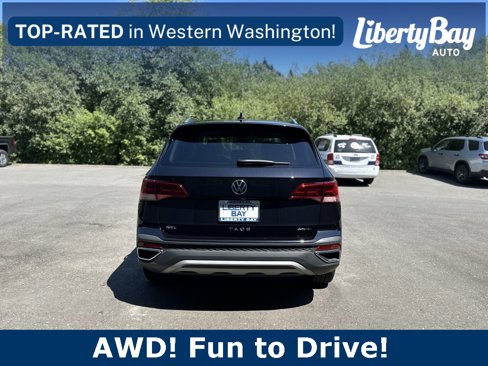 Used 2022 Volkswagen Taos SEL image 6