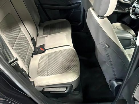 Used 2021 Ford Escape SE w/ Cold Weather Package image 12