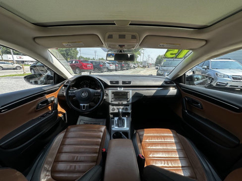 Used 2015 Volkswagen CC Executive image 20